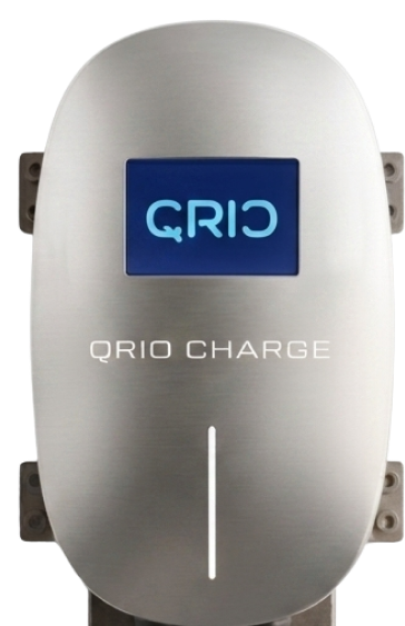 QRIO CHARGE station powered on